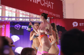 Páčil sa nám 26. berlínsky erotický festival VENUS 2023? REPORTÁŽ od Petera (+215 fotografií)