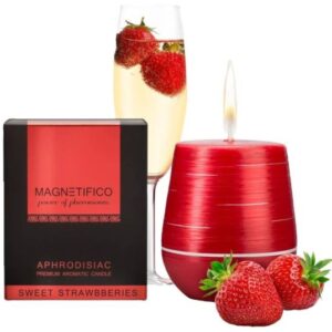 Magnetifico aphrodisiac candle Sweet strawberries
