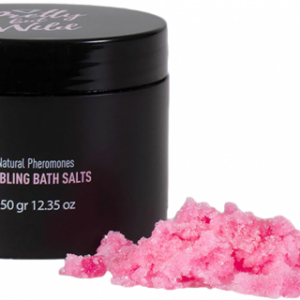 Telový peeling a relaxačný kúpeľ s feromónmi Bubbling Wild Salt (350 g)