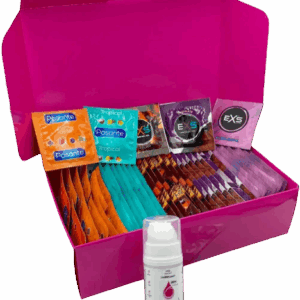 Súprava ochutených kondómov – Tasty pack (72 ks) + SE malinový lubrikačný gél 15 ml + silikónové putá Handcuffs